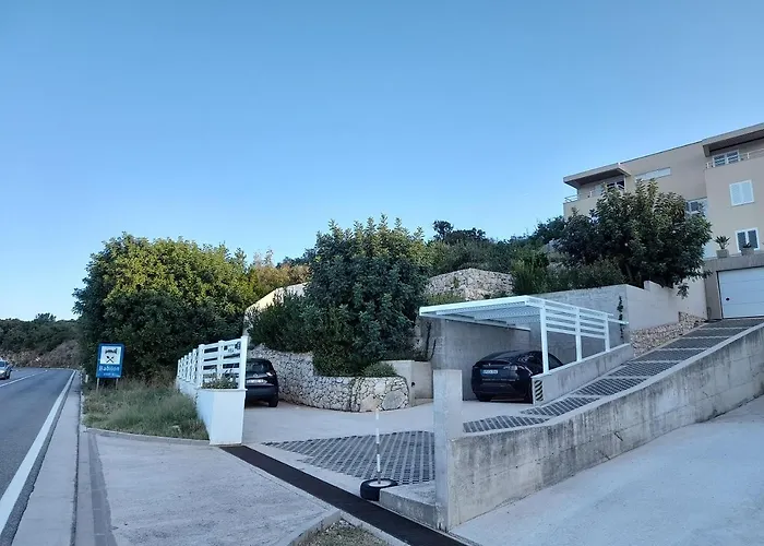 Apartmani Nika